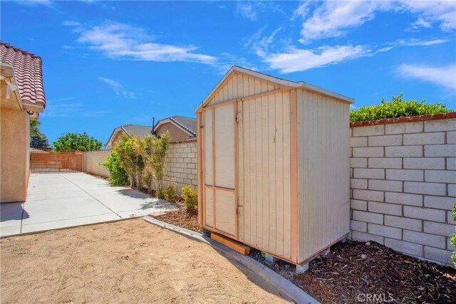 12450 Indian River Dr, Apple Valley, CA 92308 - photo 43