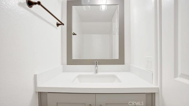 25866 Greenhill, Lake Forest, CA 92630 - bathroom with vanity