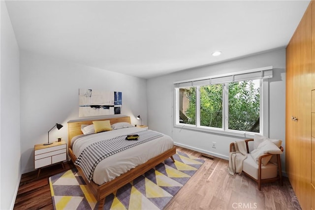 1372 Morningside Dr, Laguna Beach, CA 92651 - bedroom with wood finished floors and recessed lighting