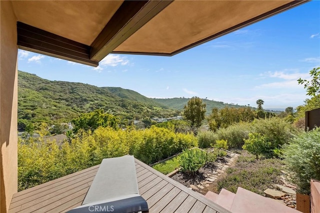 1372 Morningside Dr, Laguna Beach, CA 92651 - view of mountain backdrop