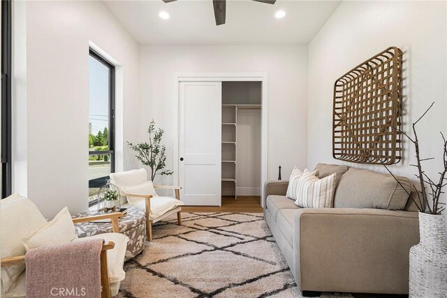 5891 Crestmoor Dr, Paradise, CA 95969 - living area featuring a ceiling fan, wood finished floors, and recessed lighting