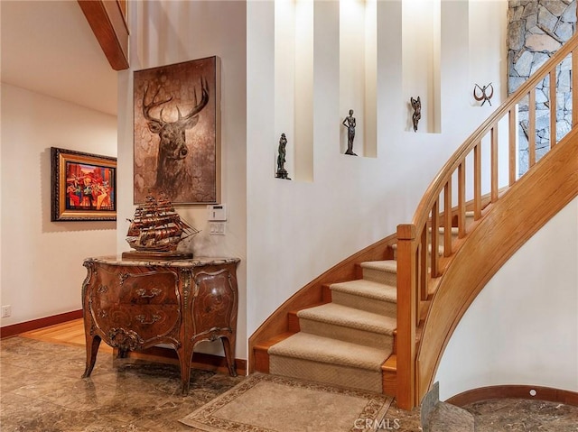 11485 Awenita Ct, Chatsworth, CA 91311 - staircase with a towering ceiling
