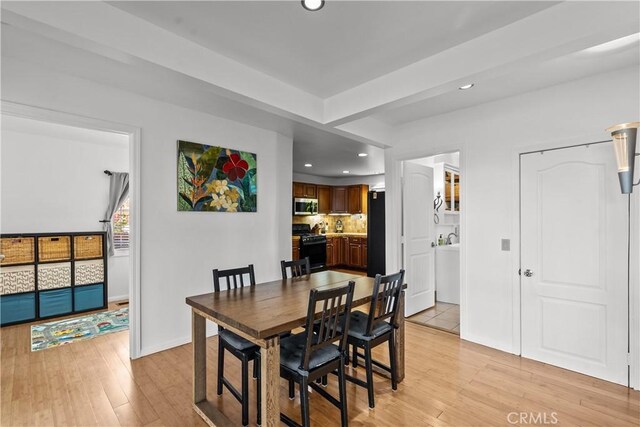 637 Sunnyhill Dr, Los Angeles, CA 90065 - photo 20