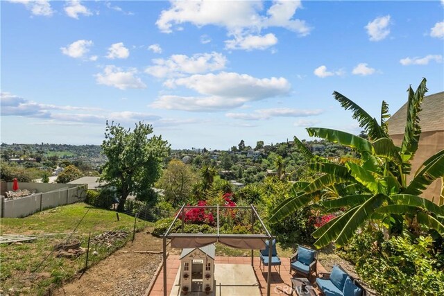 637 Sunnyhill Dr, Los Angeles, CA 90065 - photo 34