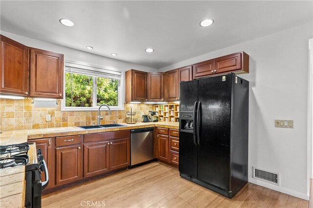 637 Sunnyhill Dr, Los Angeles, CA 90065 - photo 14