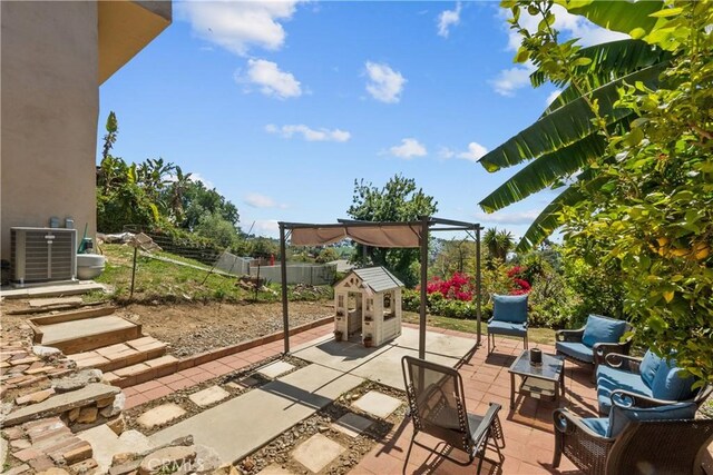 637 Sunnyhill Dr, Los Angeles, CA 90065 - photo 32