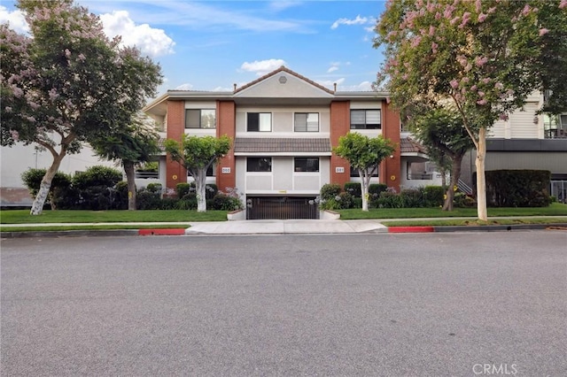 301 W Loraine St Unit 3, Glendale, CA 91202 - view of property with a tile roof