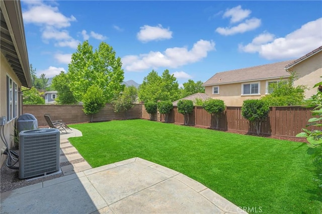 10850 Cameron Ct, Corona, CA 92883 - fenced backyard with a patio area