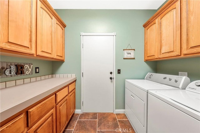 33430 133rd St E, Pearblossom, CA 93553 - laundry area featuring separate washer and dryer and cabinet space