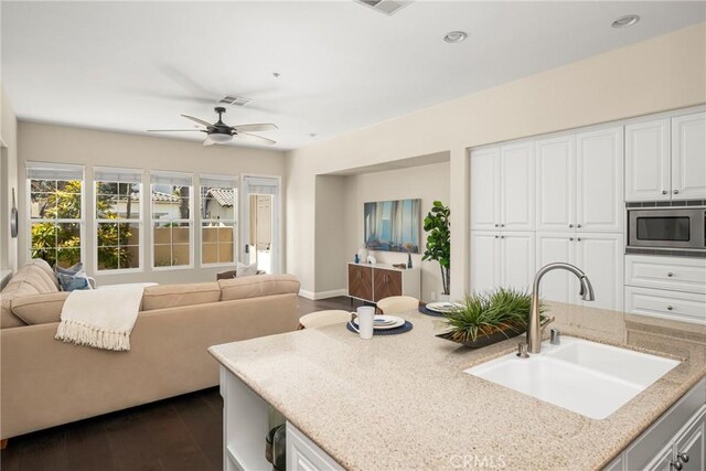 21270 Elda Cir, Huntington Beach, CA 92648 - photo 29