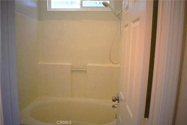 13548 Mount Ranier Way, Hesperia, CA 92345 - bathroom featuring shower / bath combination