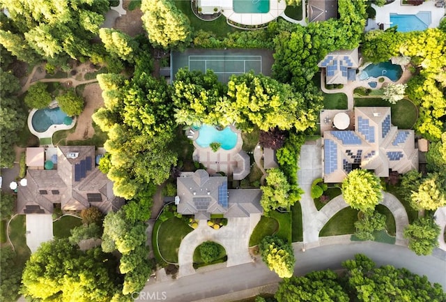 3130 Shady Grove Ct, Chico, CA 95973 - aerial view of a pool area