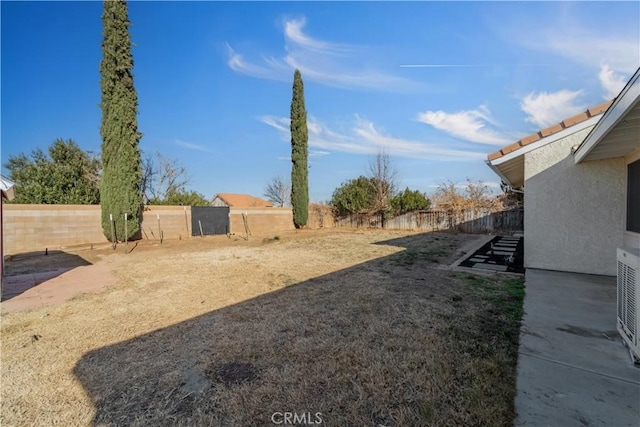 6231 Almond Valley Way, Quartz Hill, CA 93536 - view of fenced backyard