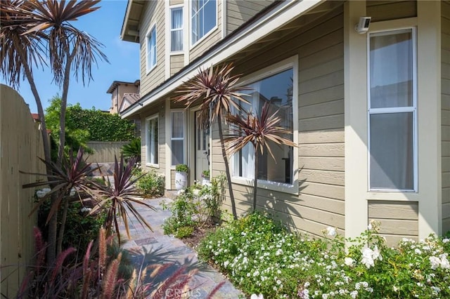 2017 Curtis Ave Unit B, Redondo Beach, CA 90278 - view of side of home