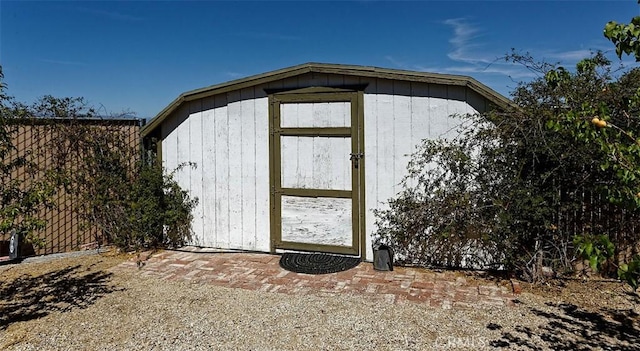 15381 Otomian Rd, Apple Valley, CA 92307 - view of shed