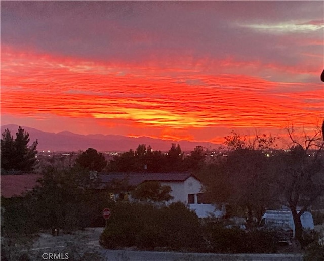 15381 Otomian Rd, Apple Valley, CA 92307 - view of mountain background