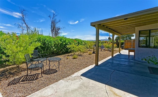 15381 Otomian Rd, Apple Valley, CA 92307 - view of patio