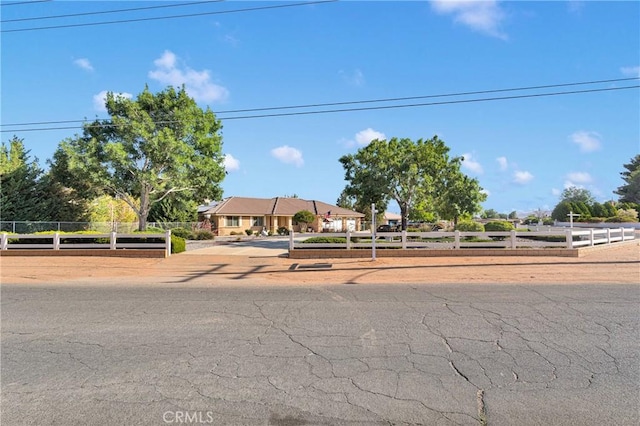 14908 Dakota Rd, Apple Valley, CA 92307 - view of single story home