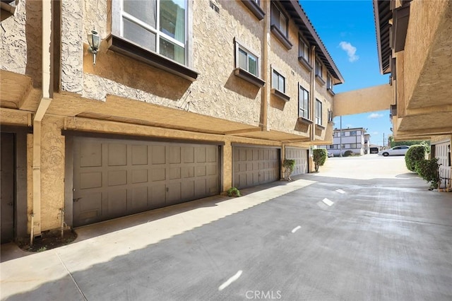 828 N Garfield Ave Unit C, Alhambra, CA 91801 - view of concrete driveway