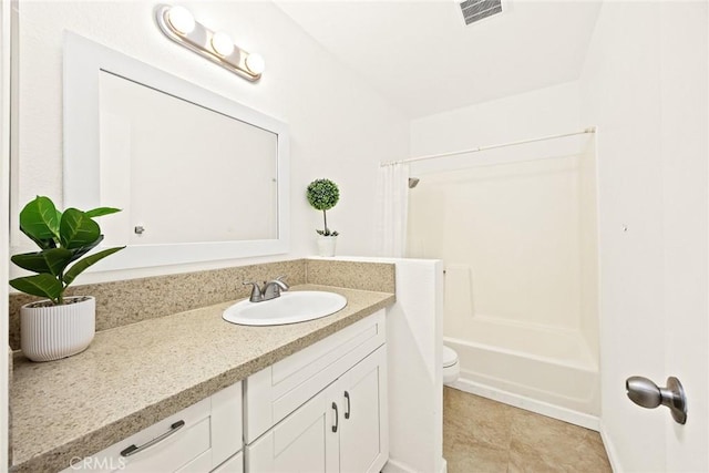 828 N Garfield Ave Unit C, Alhambra, CA 91801 - full bathroom featuring vanity and shower / washtub combination