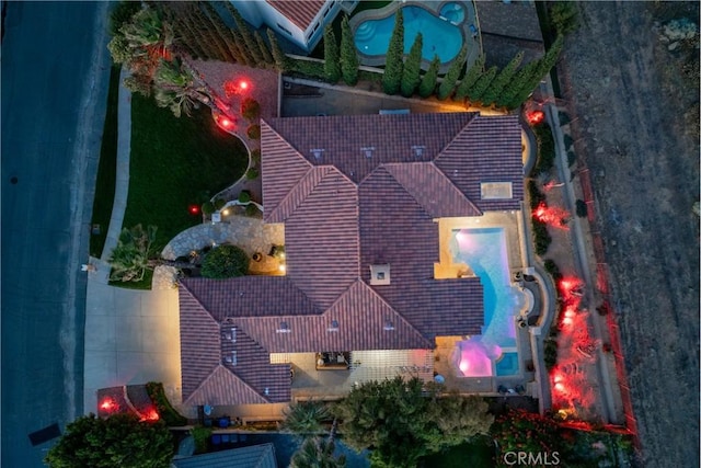 6720 Sycamore Ln, Palmdale, CA 93551 - view of subject property with a pool area