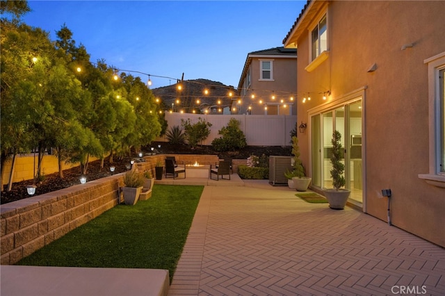 11824 Stonefield Dr, Corona, CA 92883 - fenced backyard with a patio area