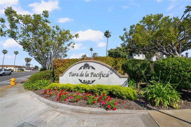4822 Tiara Dr Unit 104, Huntington Beach, CA 92649 - view of community / neighborhood sign