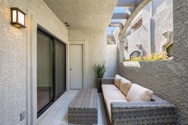 4822 Tiara Dr Unit 104, Huntington Beach, CA 92649 - view of balcony