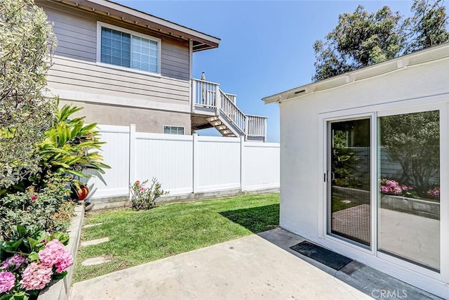 708 S Redondo Ave, Manhattan Beach, CA 90266 - view of yard featuring a patio area and stairway