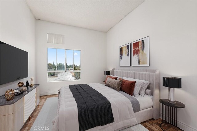 450 E 4th St Unit 419, Santa Ana, CA 92701 - bedroom with baseboards
