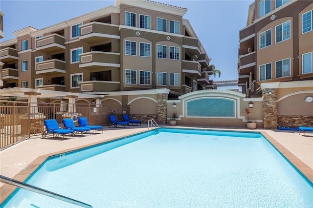 2750 Artesia Blvd Unit 313, Redondo Beach, CA 90278 - community pool with a patio