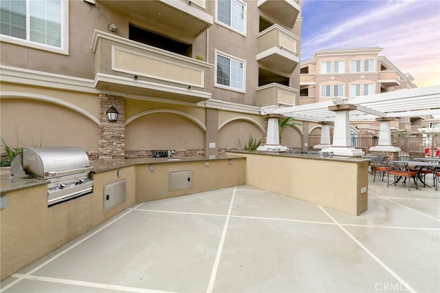2750 Artesia Blvd Unit 313, Redondo Beach, CA 90278 - view of patio / terrace featuring area for grilling and outdoor dining area