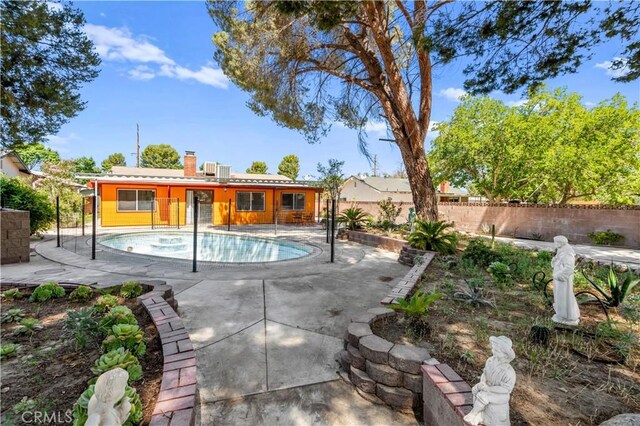 43236 W 20th St W, Lancaster, CA 93534 - view of swimming pool featuring a patio area