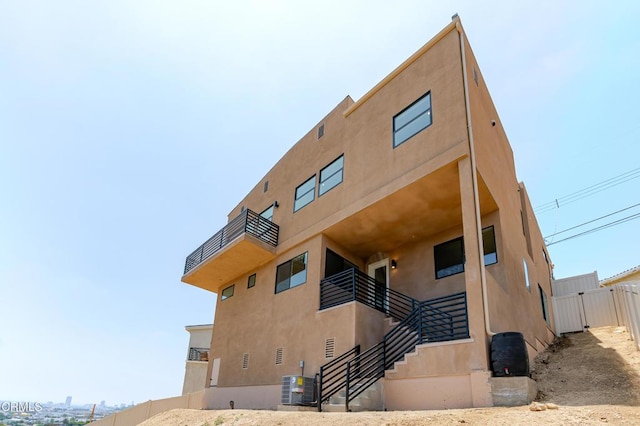 3874 W Point Dr, Los Angeles, CA 90065 - view of property featuring stairway