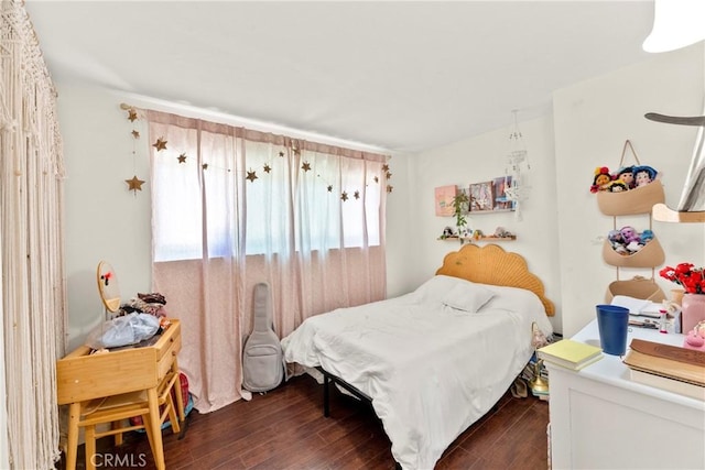 4054 Lewis St, Oceanside, CA 92056 - bedroom featuring dark wood-type flooring