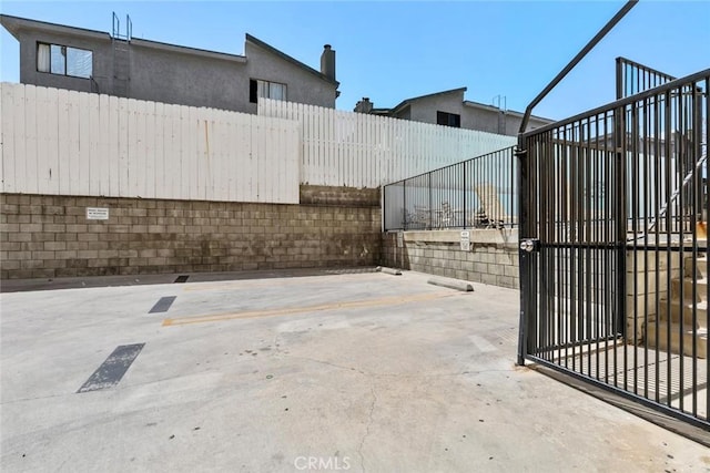 8801 Cedros Ave Unit 7, Panorama City, CA 91402 - view of patio / terrace