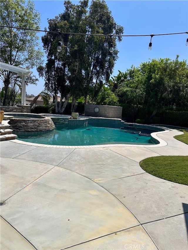 1073 Peter Christian Cir, Corona, CA 92881 - view of swimming pool featuring a patio area and a pool with connected hot tub
