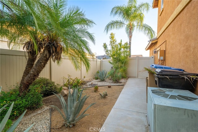 30050 Cabo Del Oeste, Highland, CA 92346 - fenced backyard featuring a patio