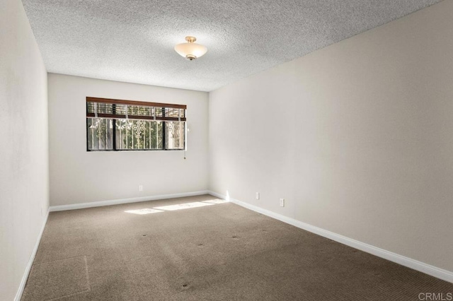 7384 Ballinger, San Diego, CA 92119 - unfurnished room with carpet and a textured ceiling