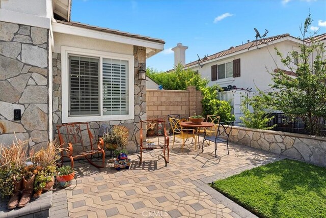 253 Kieswetter St, Colton, CA 92324 - view of patio / terrace