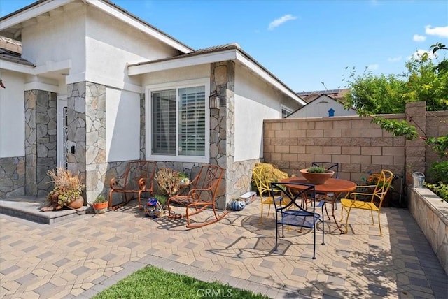 253 Kieswetter St, Colton, CA 92324 - view of patio featuring outdoor dining area