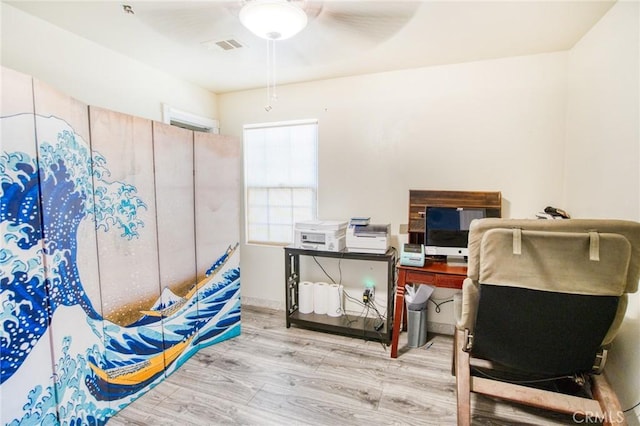 7695 Valle Ave, Atascadero, CA 93422 - office area featuring wood finished floors and a ceiling fan