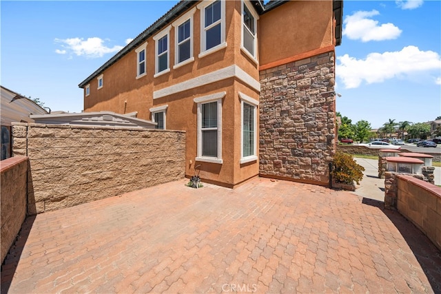 7265 Excelsior Dr, Eastvale, CA 92880 - view of patio
