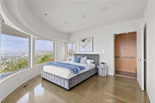 900 Gainsborough Dr, Laguna Beach, CA 92651 - photo 32