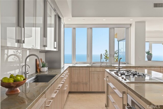 900 Gainsborough Dr, Laguna Beach, CA 92651 - photo 24