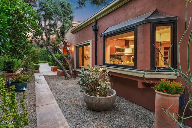 1897 Braemar Rd, Pasadena, CA 91103 - view of patio / terrace