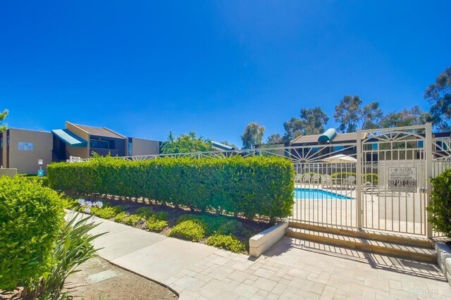 3454 Castle Glen Dr Unit 115, San Diego, CA 92123 - view of community pool