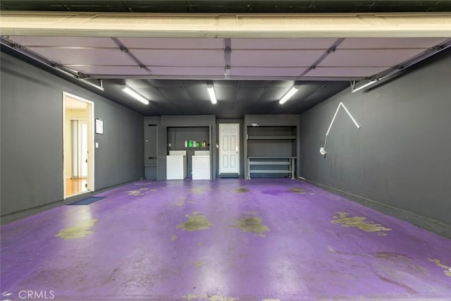 10919 Terecita Rd, Tujunga, CA 91042 - garage featuring washer and clothes dryer