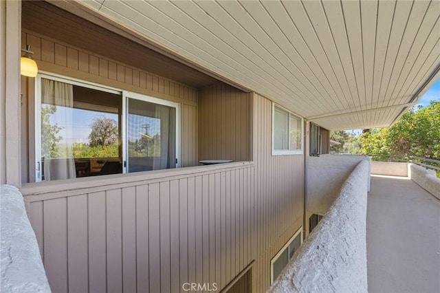 2825 N Los Felices Rd Unit 211, Palm Springs, CA 92262 - view of home's exterior featuring a balcony