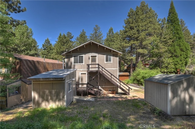 33469 Squirrel Dr, Green Valley Lake, CA 92341 - back of property featuring a shed